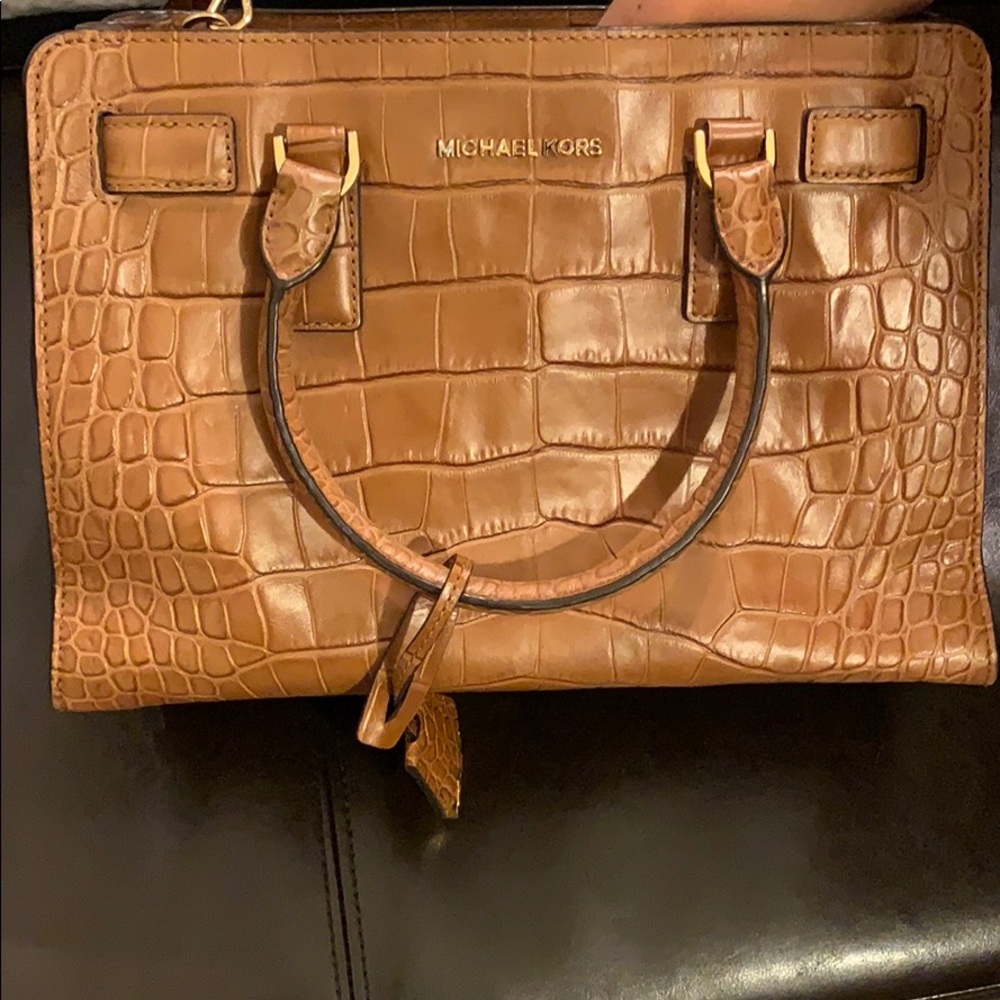 Brown Michael Kors cross body purse